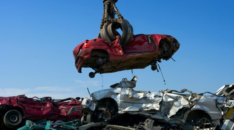 Why Selling Your Scrap Car for Quick Cash is a Smart Move