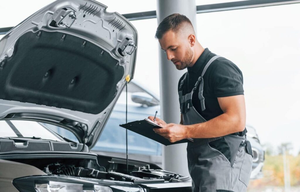 Top 5 Advantages of Getting a Professional Car Service